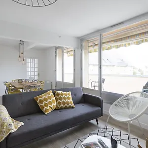 Centre Moderne Avec Terrasse Appartement